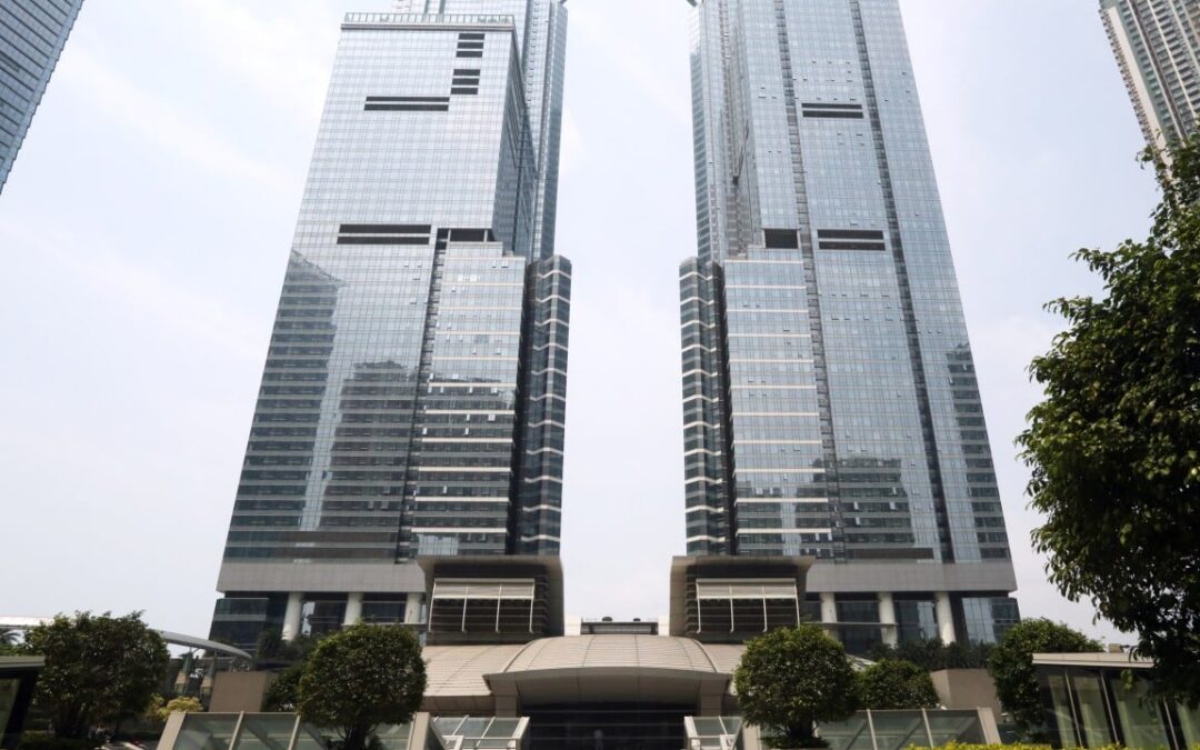 Prince Jewellery director sells upscale Hong Kong flat, upgrades to duplex