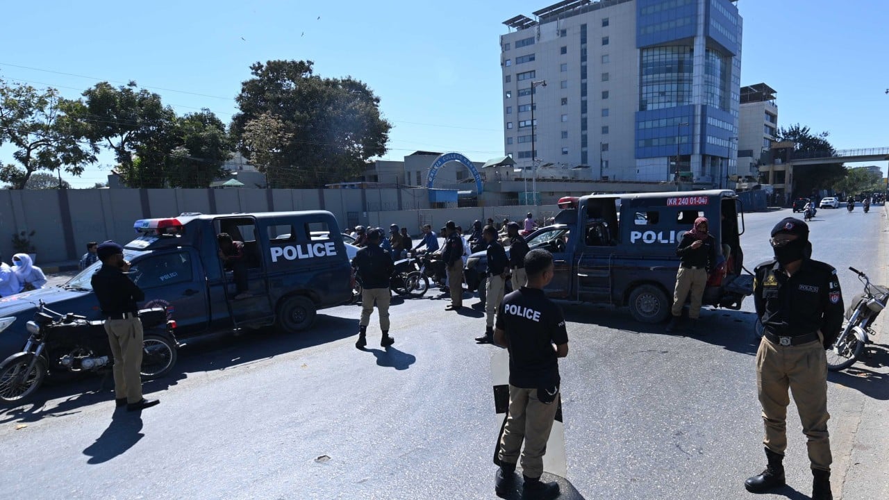 US pulls diplomatic staff from Karachi, Lahore amid pro-Iran protests in Pakistan