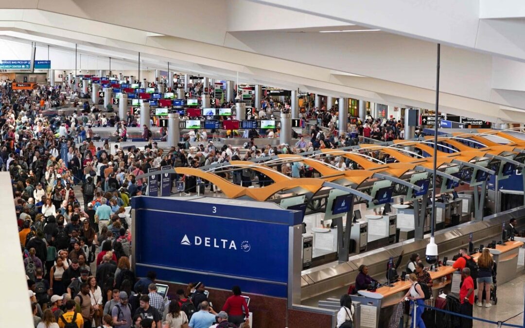 Trump administration touts plan for ICE at airports amid criticism from union, Democrats