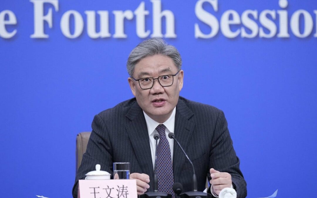 Beijing vows to expand imports amid ‘China shock’ fears