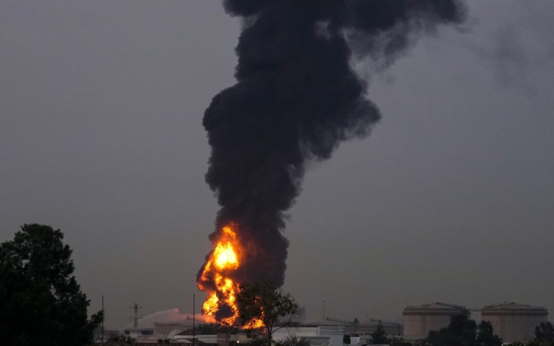 Investors fleeing Mideast chaos find safe haven in ‘sweet spot’ Malaysia