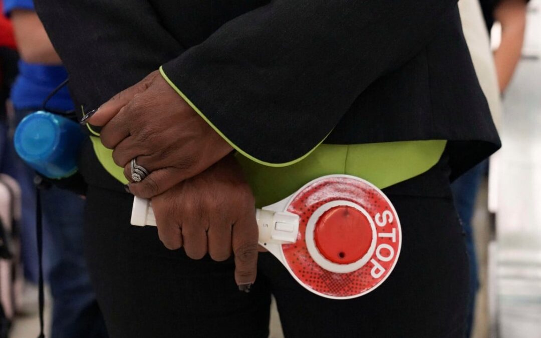 Trump threatens to put ICE agents in US airports amid TSA funding clash