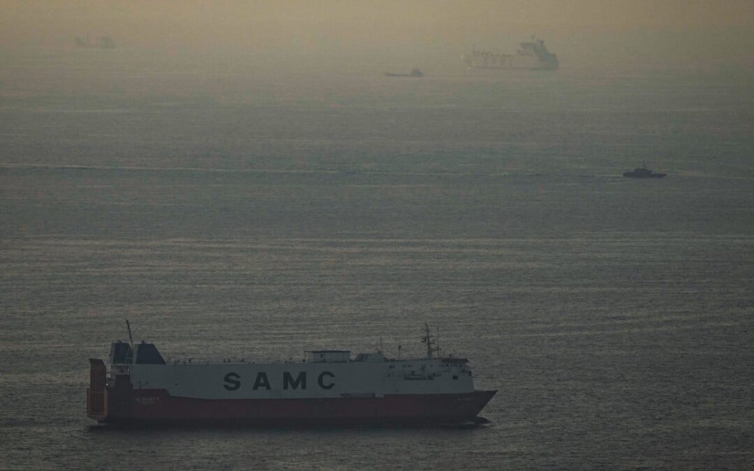 Iran ready to help Japan ships pass through Strait of Hormuz, Araghchi says