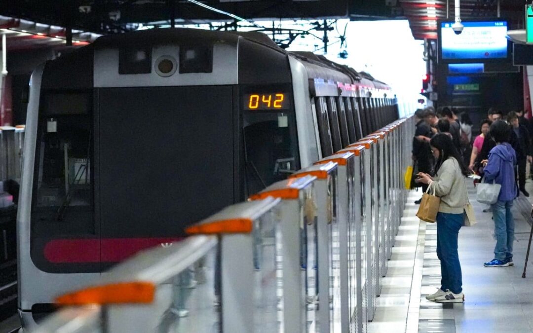 Glitches possible as new signalling system starts on Tsuen Wan line: MTR Corp