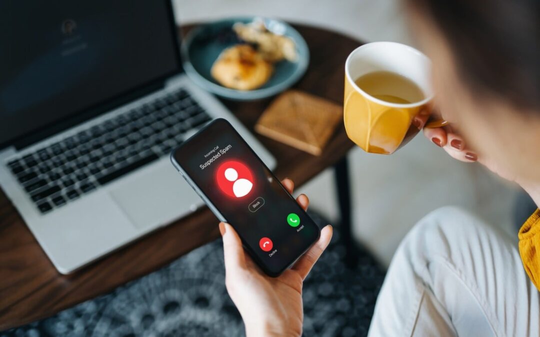 Hong Kong woman loses HK$4.9 million to bogus online ‘investment experts’