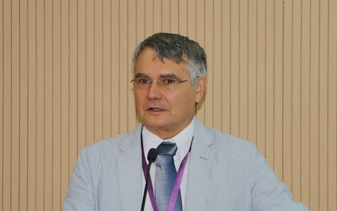 Canada Research Chair chemist Janusz Pawliszyn joins Chinese university