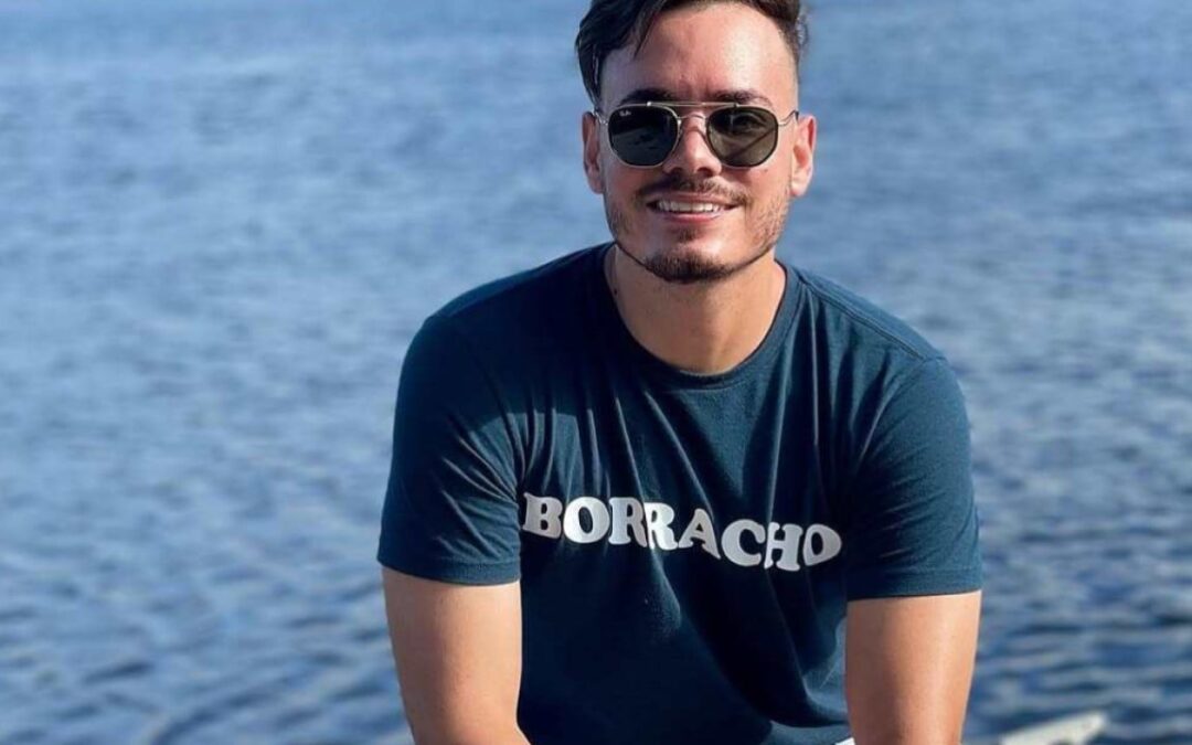 Fidel Castro’s grandson backs capitalism and Trump deal, slams Cuba leader