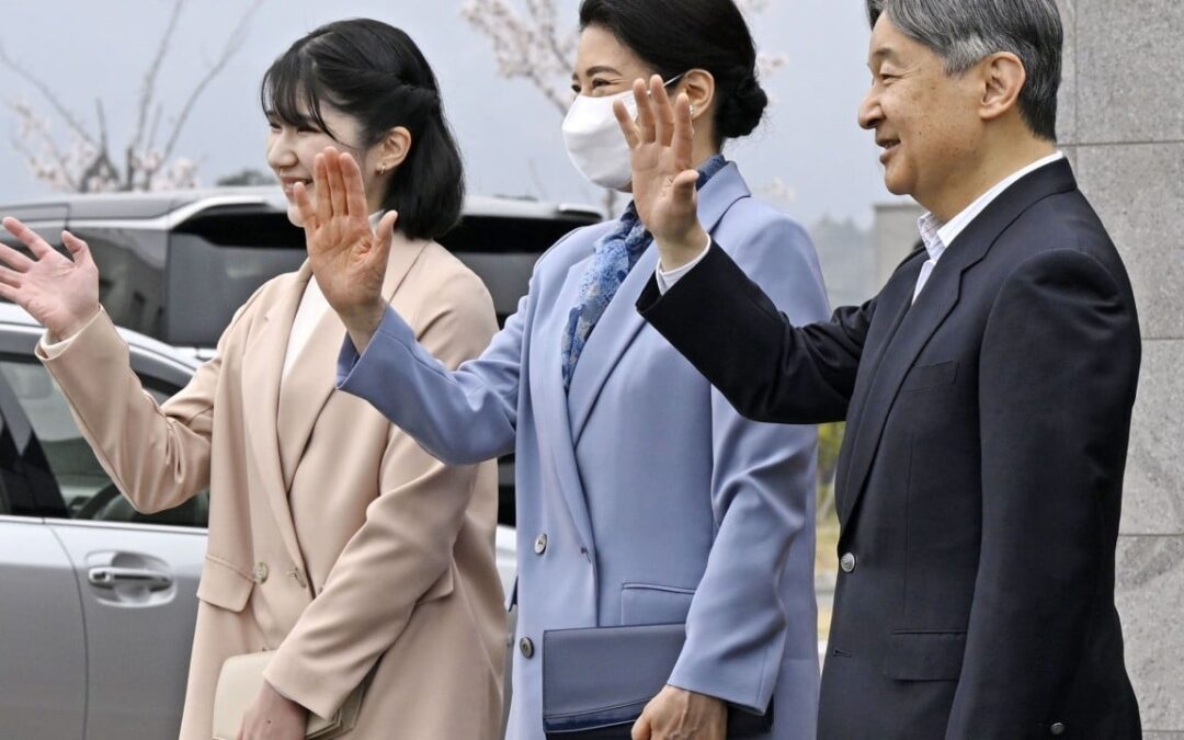 Japanese public backs a female emperor while Takaichi pushes conservative succession plan