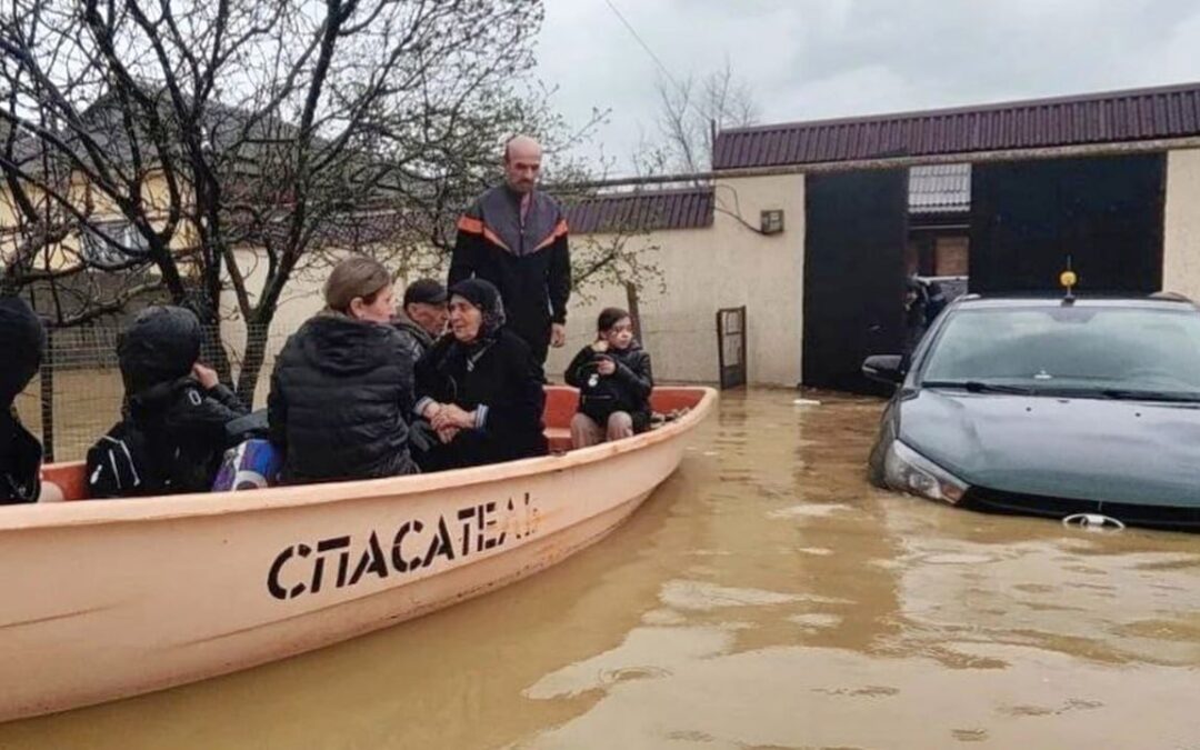 Floods kill 3 in Russia, thousands evacuated after dam wall breaks in Dagestan