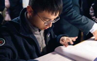 Students can play role in US-China ties, Xi says in letter to Hong Kong student
