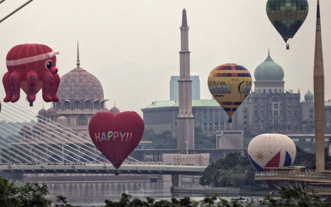 Chinese tourists high on Malaysia, why Europe is praising Lee Kuan Yew: 7 Asia highlights