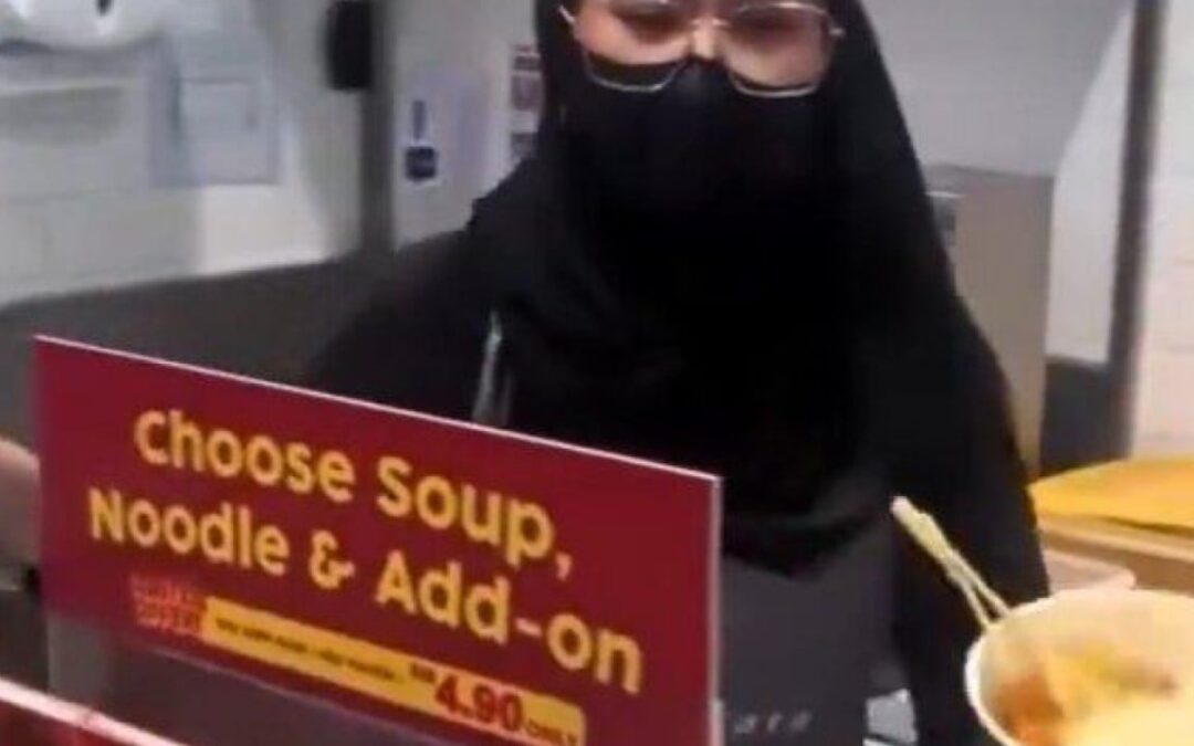FamilyMart Malaysia apologises, suspends worker filmed throwing hot soup at Grab rider