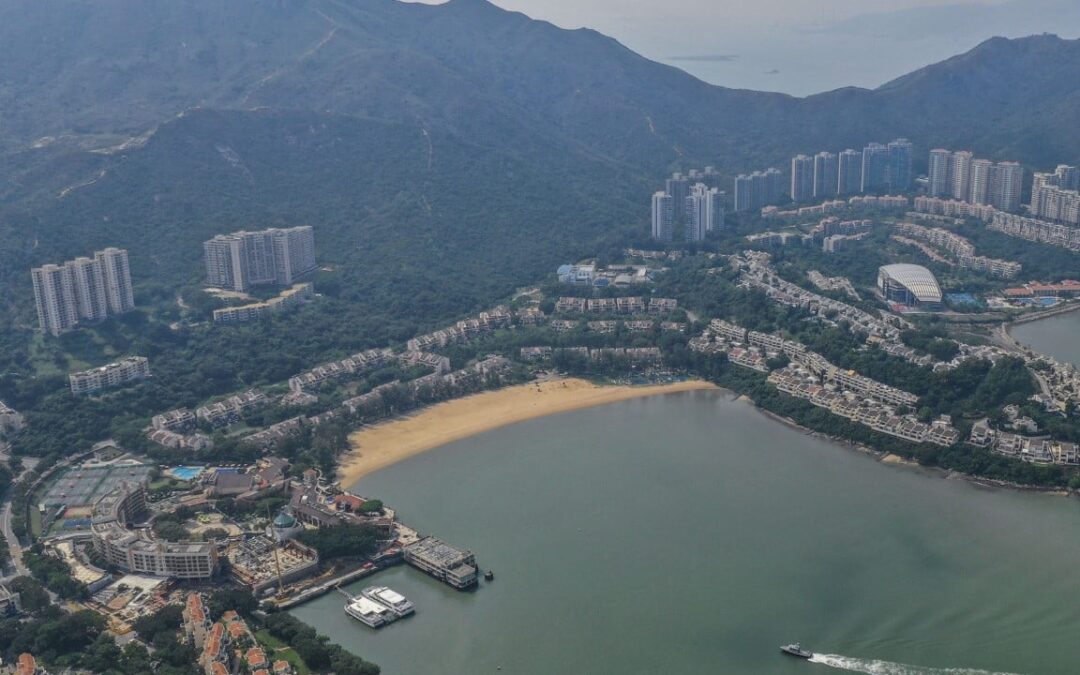 Hong Kong woman, 86, falls to death while cleaning window in Discovery Bay
