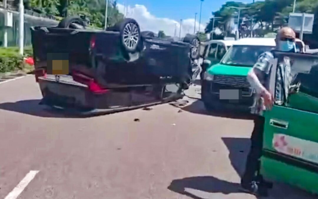 4 injured after 2 taxis and private car collide on Hong Kong’s Shenzhen Bay Bridge