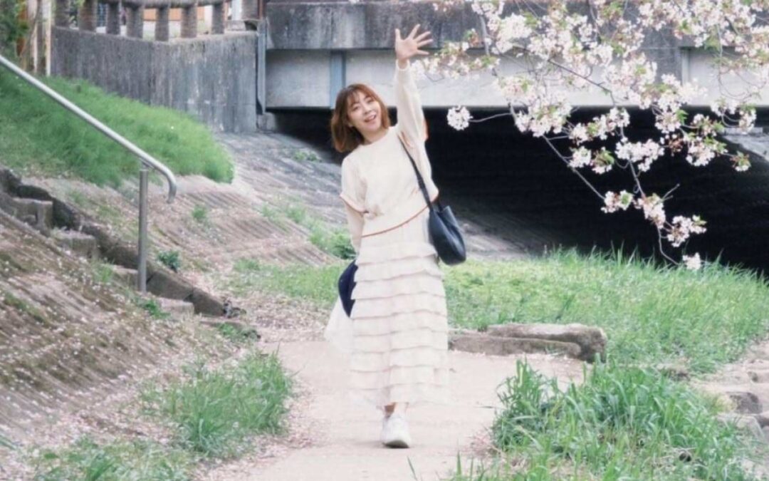 Hong Kong TV host Lillian Sze loses battle with ovarian cancer