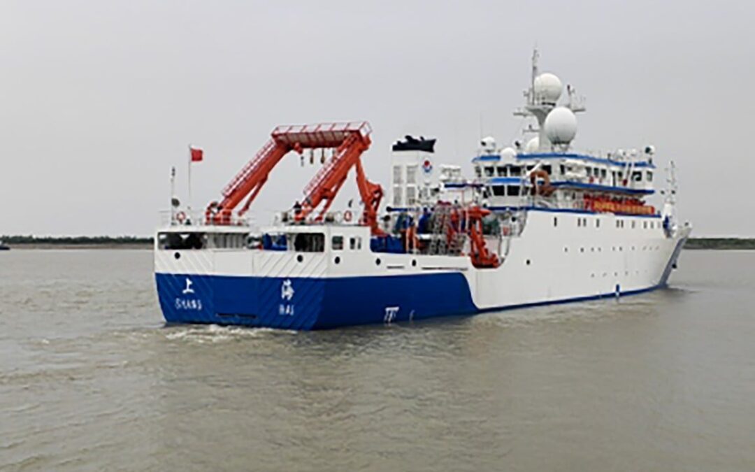China puts world’s first smart squid fishing robot to the test