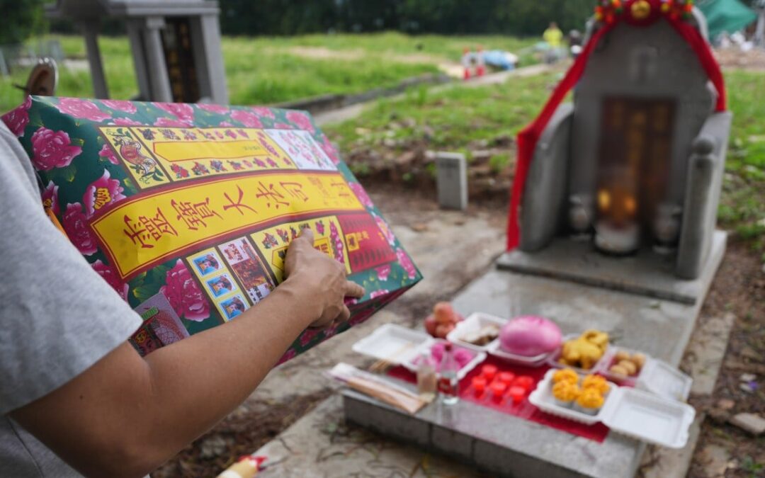 How does this NGO help Hong Kong fire victims, needy people get a dignified farewell?