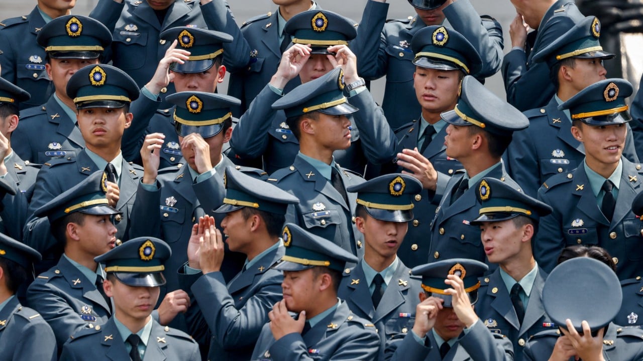 Taiwan military gains 5,000 volunteers, but ‘real problem’ is retention