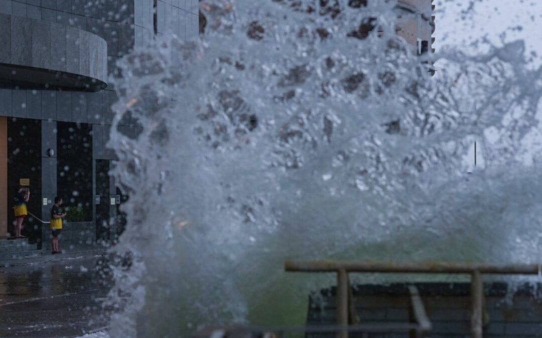 Typhoon Noul: T8 signal to remain in force at least until noon