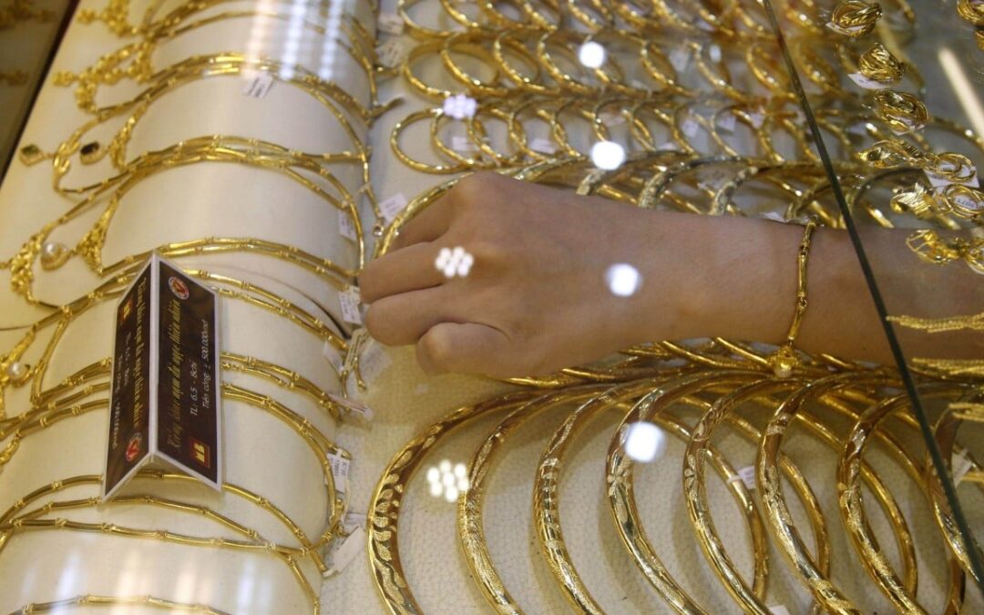 Vietnam jeweller rattled by ex-official’s arrest over India-Hong Kong gem-smuggling ring