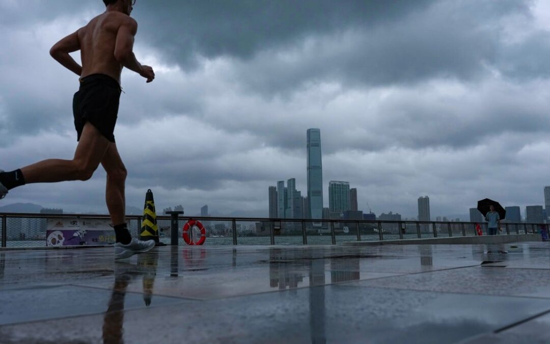Hong Kong issues No 1 typhoon signal on Thursday morning
