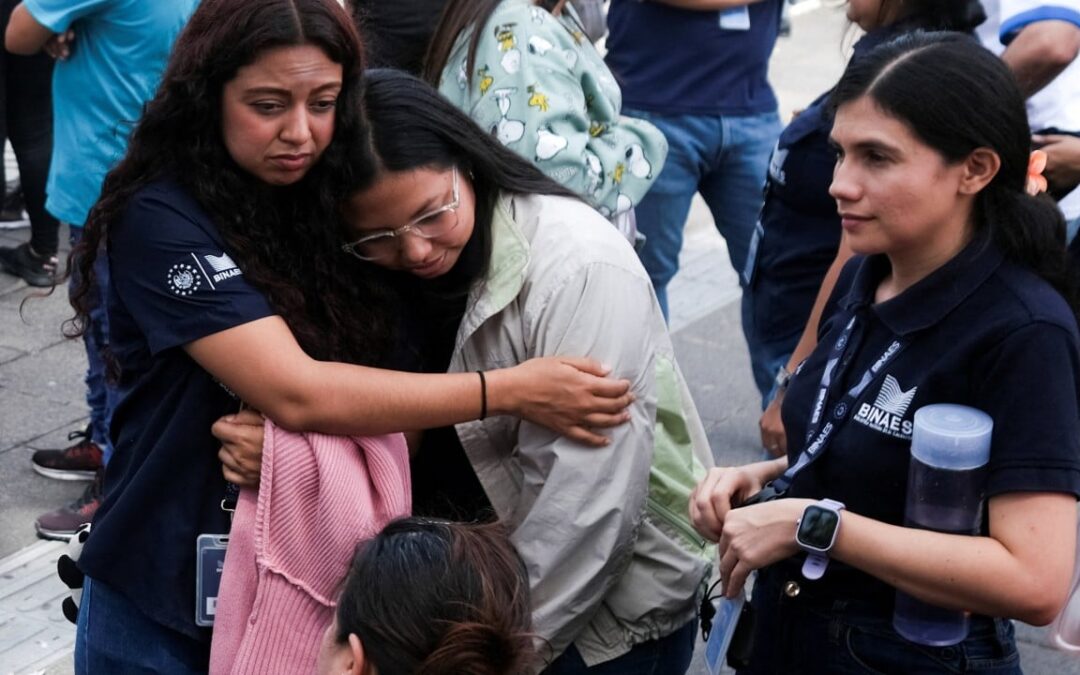 Strong quake off Mexican coast rattles Guatemala and El Salvador
