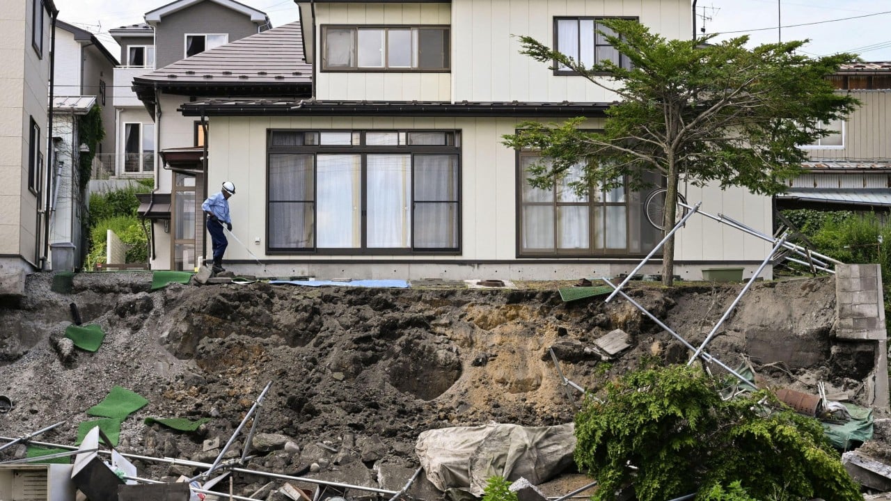 Tsunami from Japan megaquake could destroy 2 million cars: survey