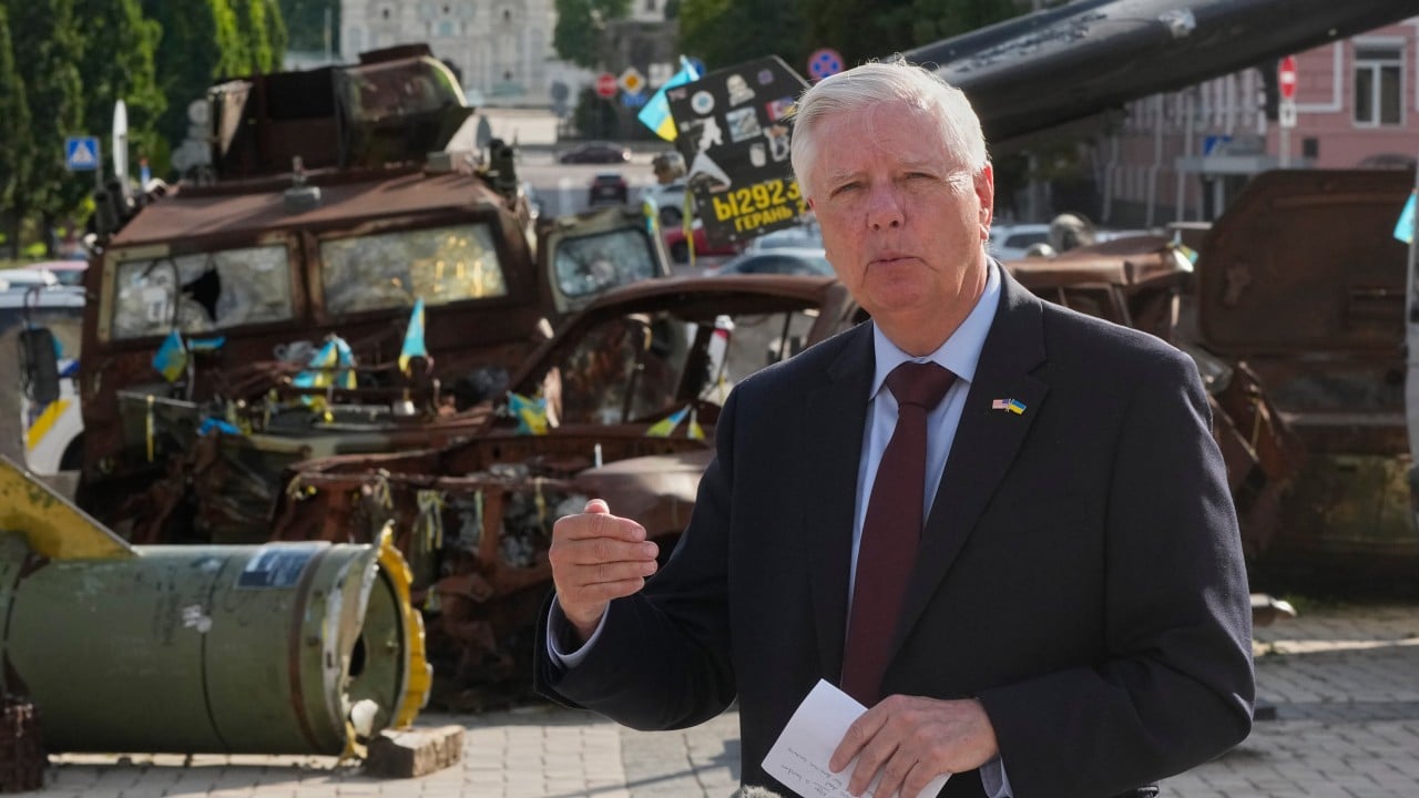 US senator and Trump ally Lindsey Graham dies after sudden illness