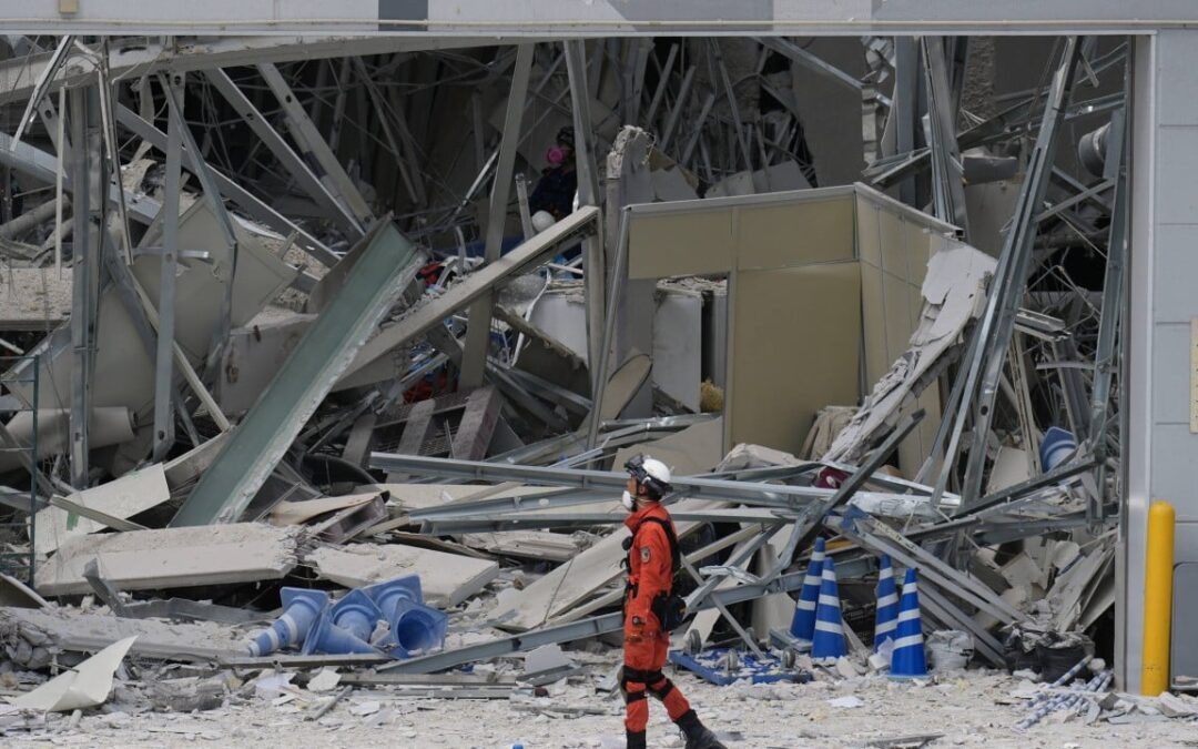 Japanese mall is rebuilt to withstand earthquakes. Then it collapses again