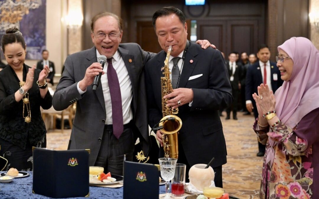 Anwar, Anutin hit diplomatic high notes to mask Malaysia-Thailand tensions