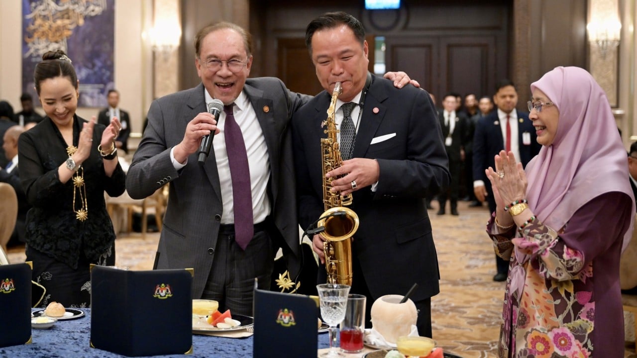 Anwar, Anutin hit diplomatic high notes to mask Malaysia-Thailand tensions
