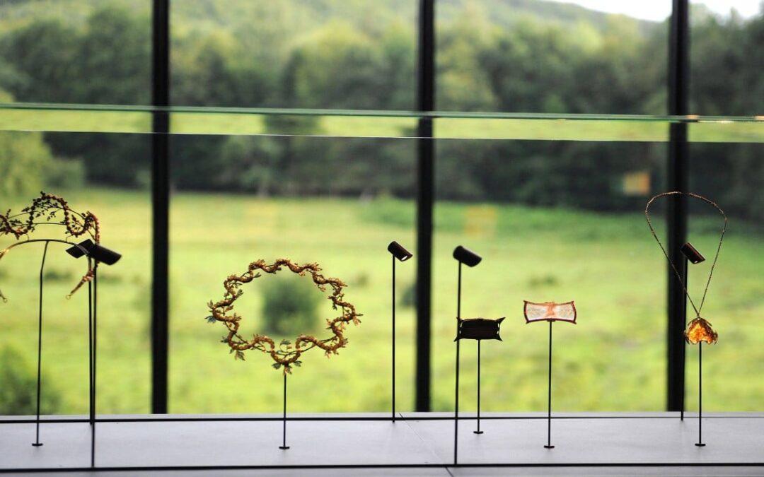 Jewellery worth millions of euros stolen in French museum burglary
