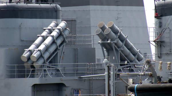 Japan Wants to Develop Hypersonic Missiles, Unmanned Submarines, Attack Drones – Reports