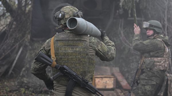 Russian Forces Liberate Zelenoye Settlement in Donetsk People’s Republic