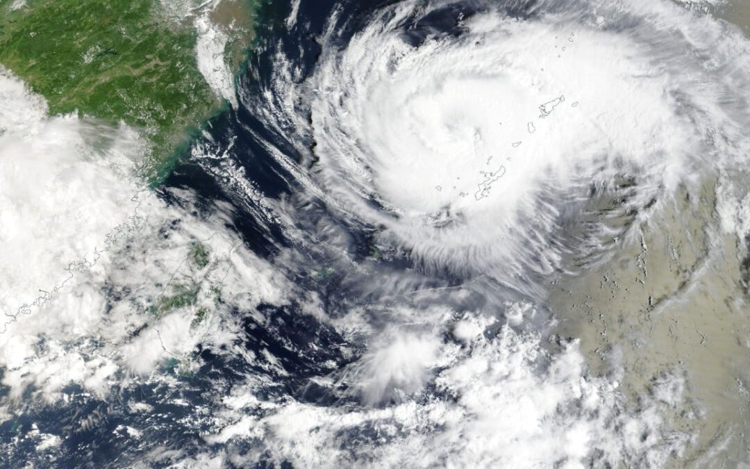 Flights, ferries cancelled in Shanghai and Shenzhen as Typhoon Saudel closes in