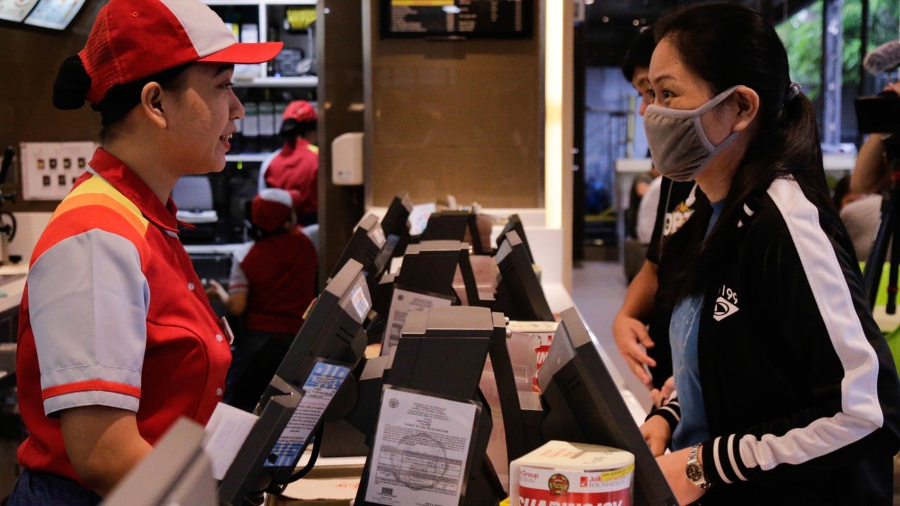 Philippine retailers tweak recipe to feed consumer demand for cheaper goods