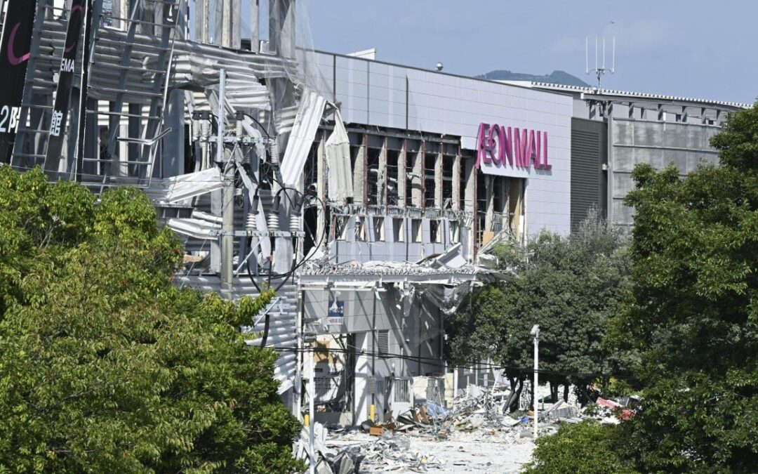 Japan ends rescue at quake-hit shopping centre after explosion kills 7