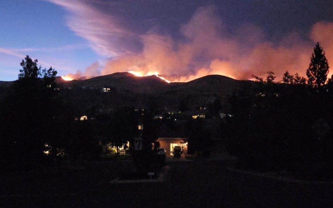 Tens of thousands ordered to evacuate in Nevada as fire threatens Reno