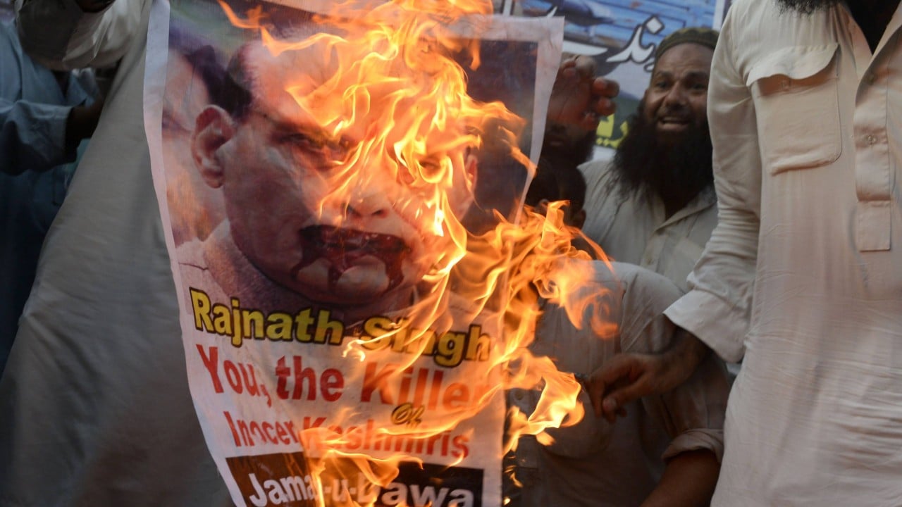 Maldives’ plea to restart South Asian bloc hits India-Pakistan brick wall