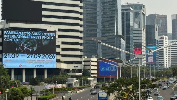 Andrei Stenin Contest Exhibition Opens in Jakarta