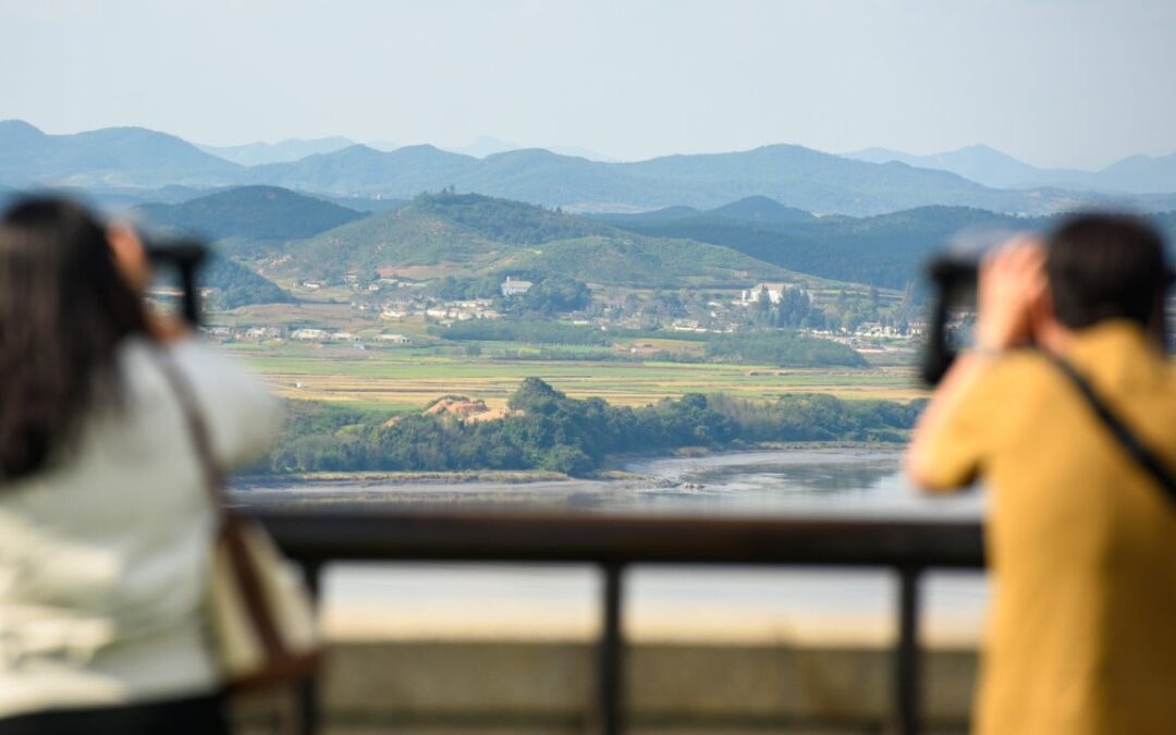 Suspected landmine blast injures South Korean soldiers in DMZ