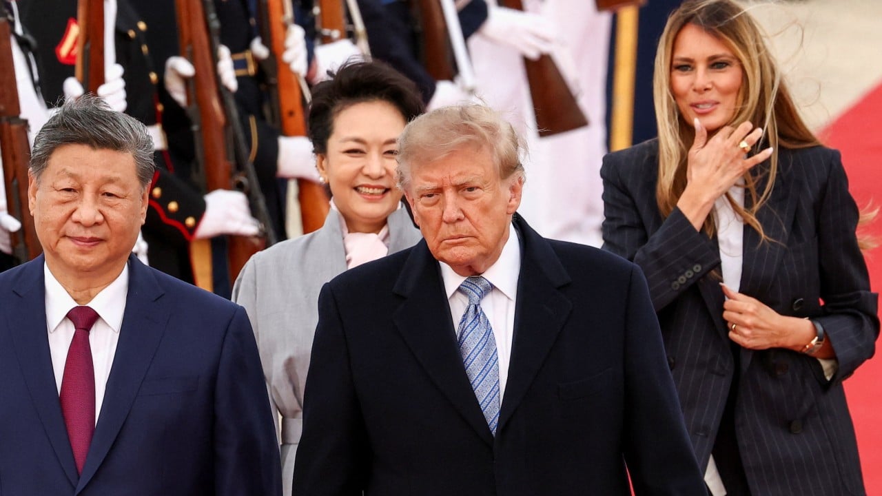 First lady Peng Liyuan’s English takes the spotlight in exchange with Melania Trump