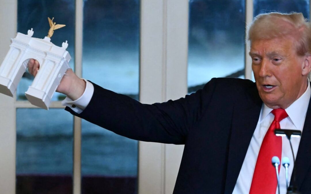 Trump’s arch would be a ‘military complex’ hosting drones, snipers