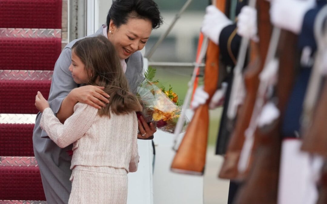 How Peng Liyuan and Melania Trump opened a parallel track in US-China diplomacy