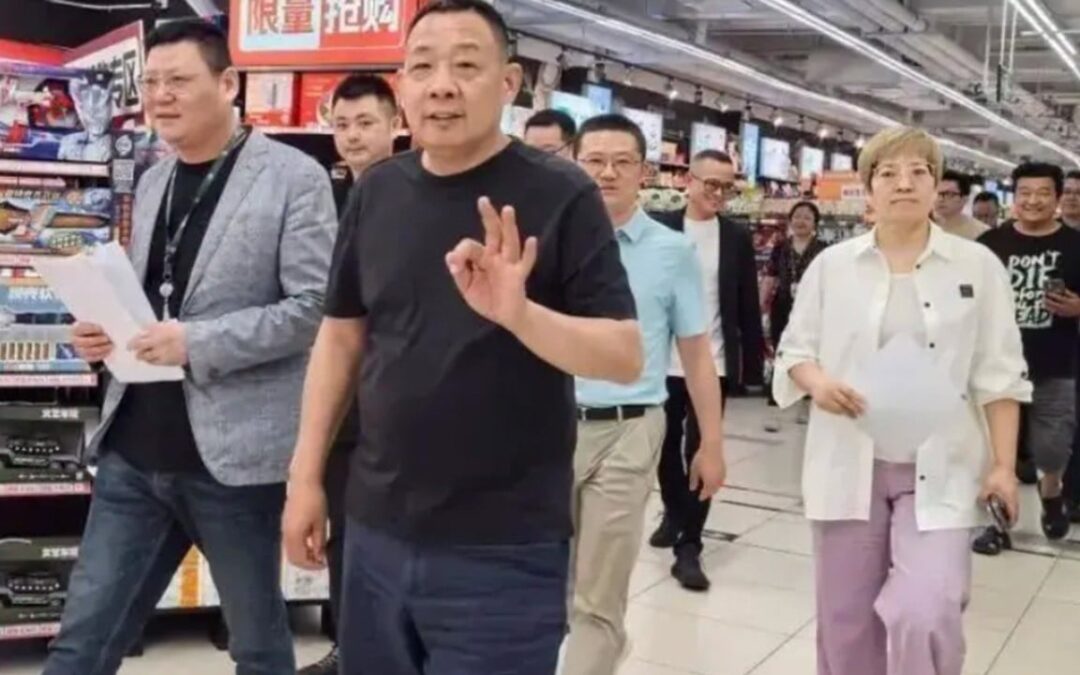 Chinese retail chain faces rare backlash for limiting new hires to 4-year contracts
