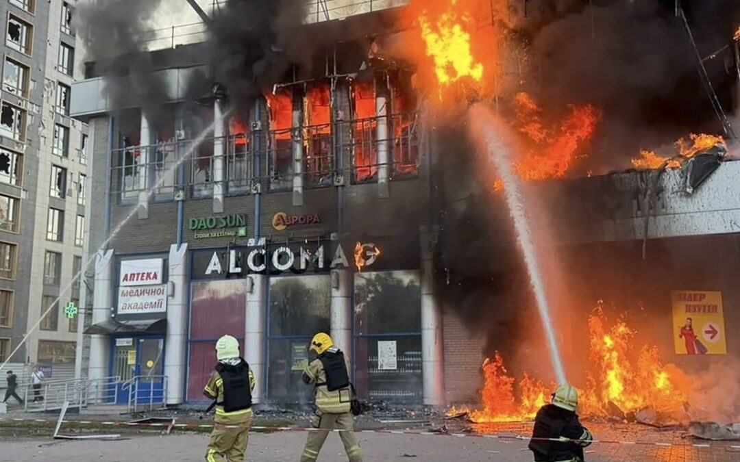 4 dead in Ukraine after Russian missile and drone attacks on industrial cities