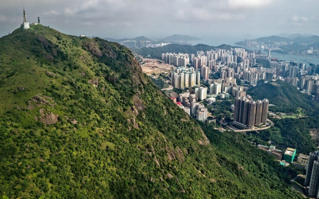 Off-duty senior ambulanceman dies after abseiling fall on Kowloon Peak
