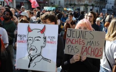 Hundreds of schools to close on Monday as education protests rock France