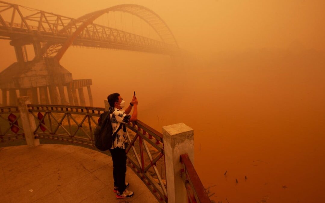 Calls to sue Indonesia over haze; Pinduoduo craze sweeps Malaysia: 7 Asia highlights