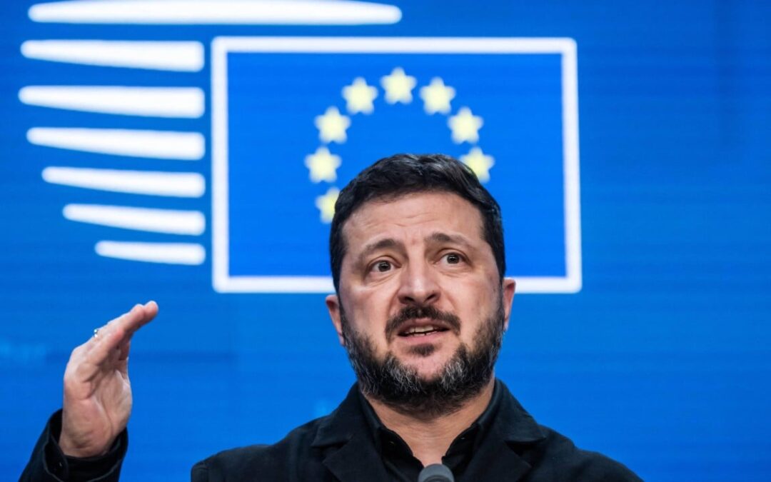Zelensky speaks to US envoys amid Trump spat after warning US not to side with Russia